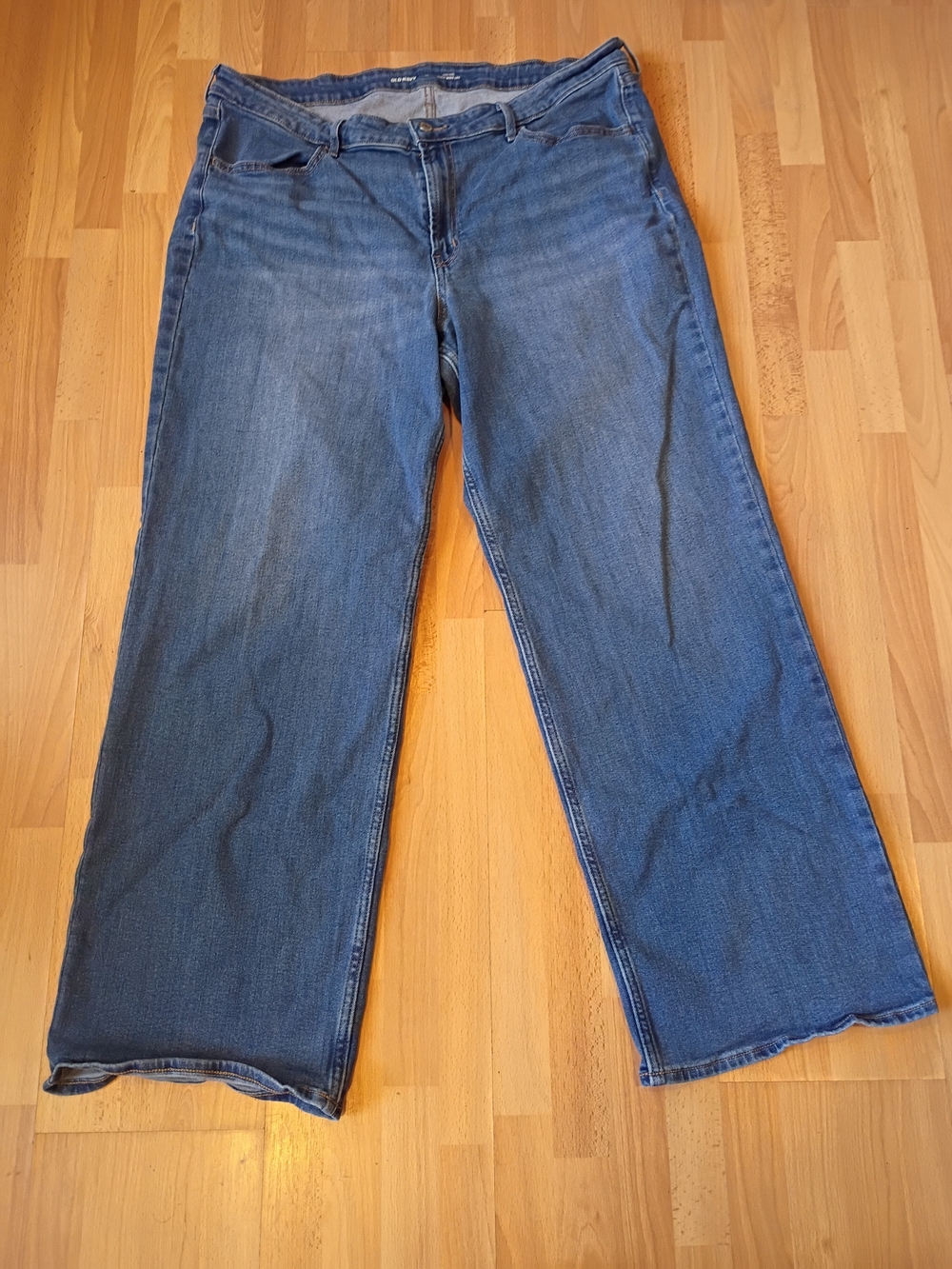 Old Navy High Rise Wow Wide Leg Jeans 18
